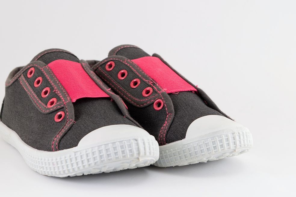 安踏最新款球鞋,汲取自信与成就感,迈向成功之路