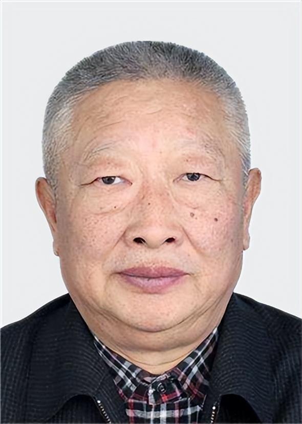 伊春青年最新退休政策通知