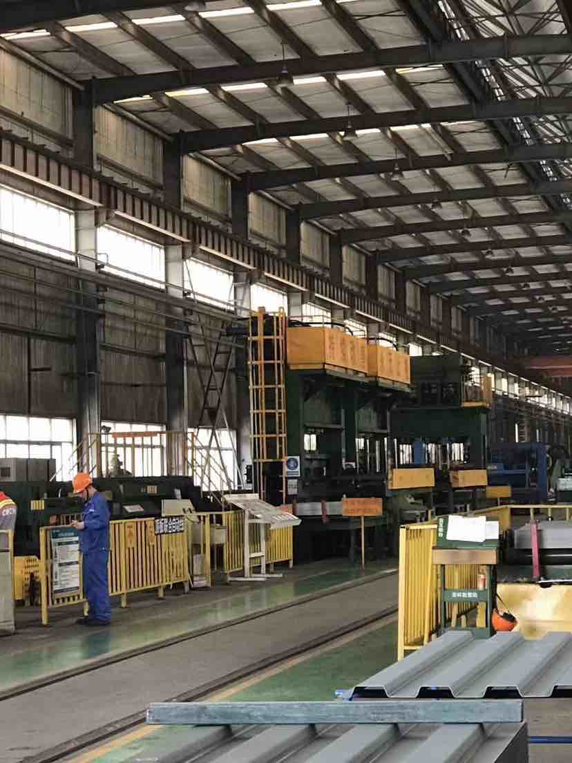 上海喷砂工招聘现状,行业分析、正反观点与个人立场探讨