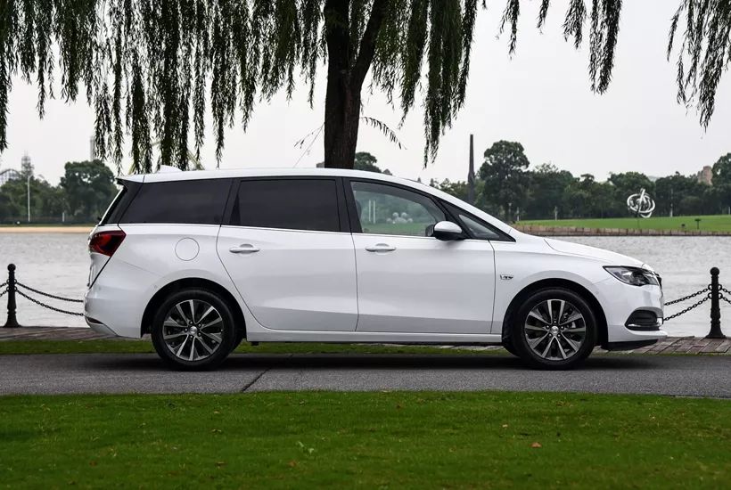 最新六座车型论述,创新与发展的体现