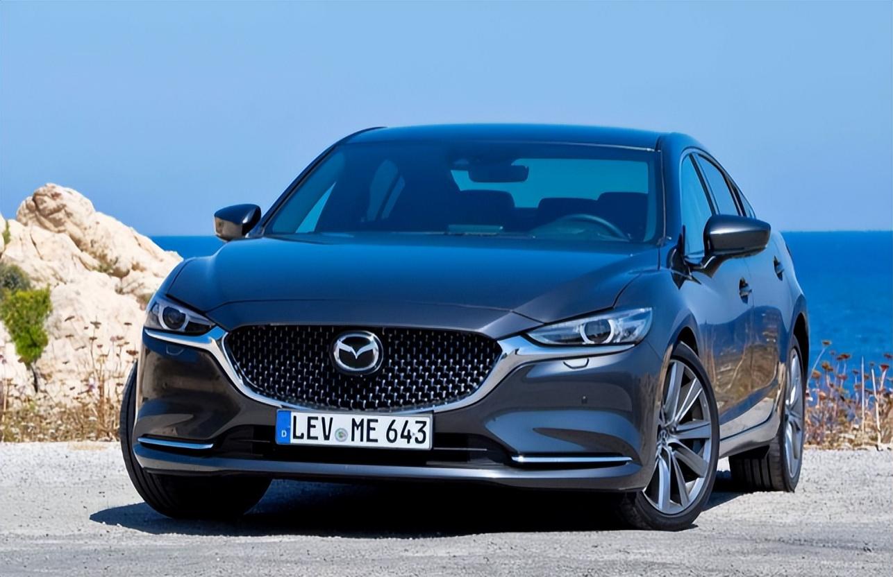 2024迈腾最新图片,2024迈腾最新图片,与自然美景的邂逅,寻找内心的平和之旅