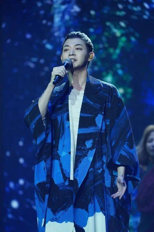 霍尊2024最新动态,变化中的学习之旅,自信成就感的源泉