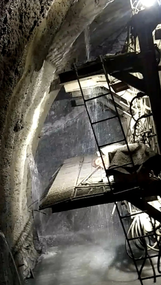 蓝家岩隧道探秘,日常趣事与情感纽带最新进展