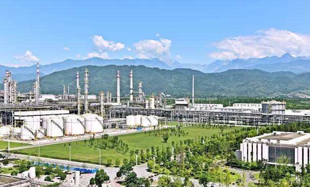 彭州石化项目最新动态，心灵与自然的约定之旅