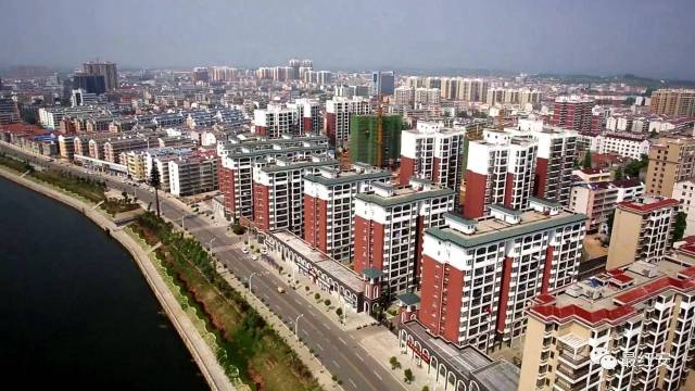 红安撤县建市进展更新，探寻小巷独特风味，最新消息揭秘