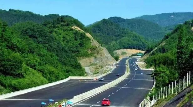 益溆高速公路最新动态与建设指南，初学者与进阶用户的关注焦点