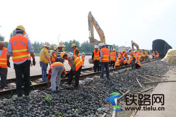 中铁十局事故最新更新，事故最新消息汇总