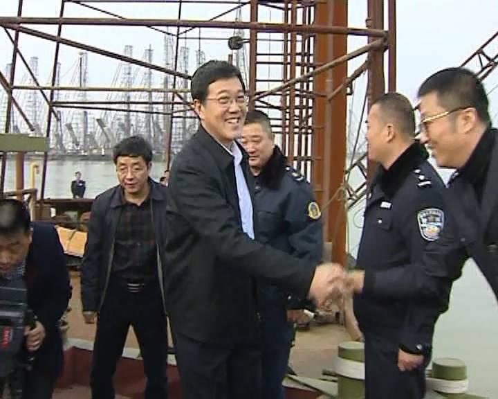 洪泽湖采砂最新动态更新，最新采砂消息揭秘