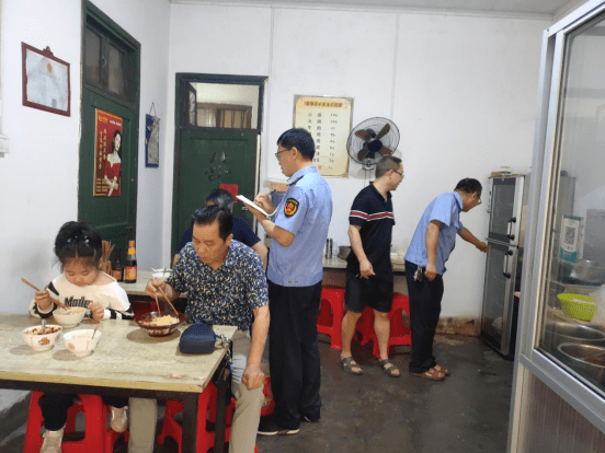 澳门一码一肖一待一中四不像,安全保障措施_KHN9.843游戏版