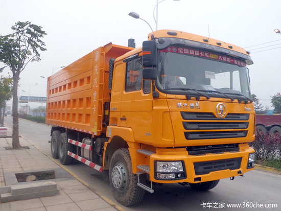 德龙最新款自卸车引领运输领域新篇章