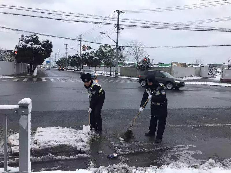 中国最新交通事故,中国最新交通事故背后的自然美景之旅，寻找内心的宁静与平和
