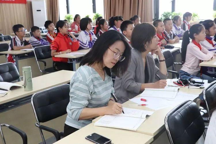 如何完成一项任务或学习新技能的详细步骤指南，众里寻他千百度最新攻略分享。