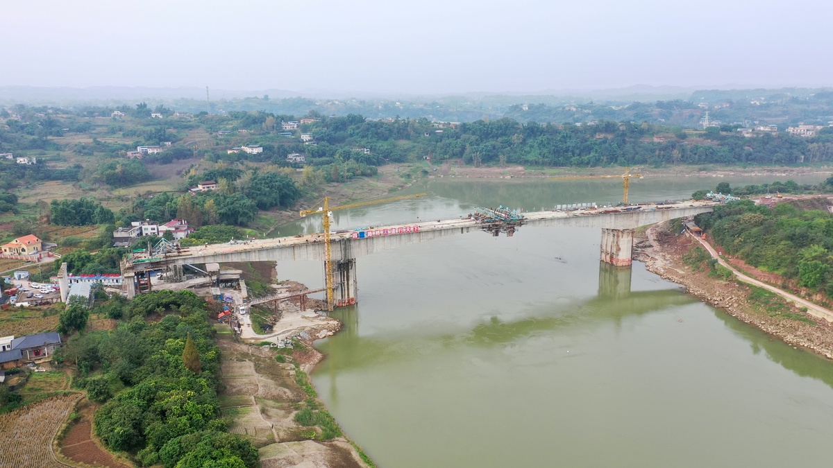 泸州胡市最新动态及观点论述