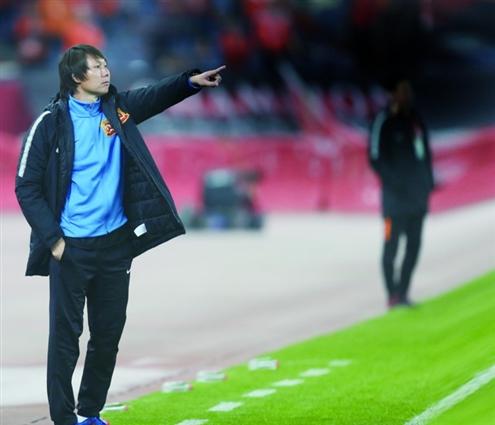 香港三期必开一期,平衡计划息法策略_随机版18.615