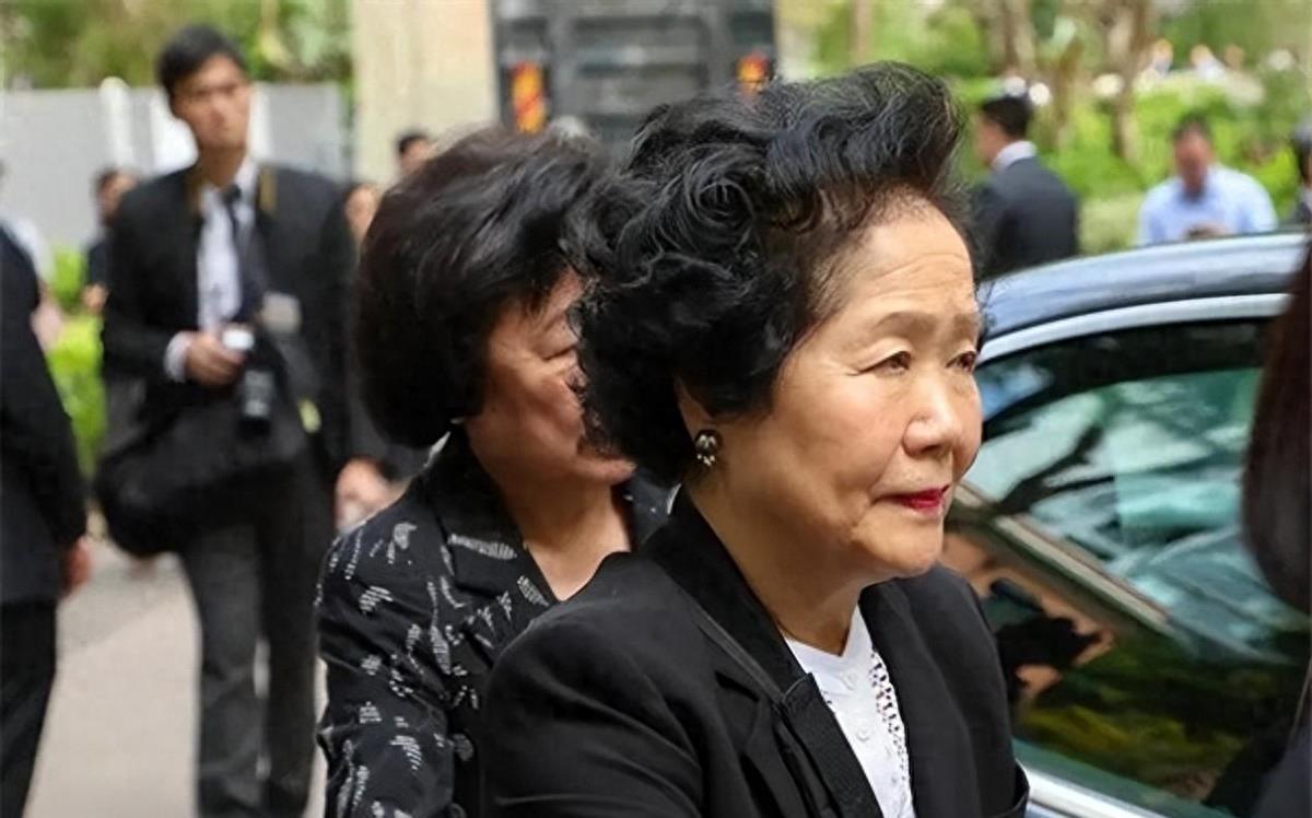 香港三期必开一期,平衡计划息法策略_随机版18.615