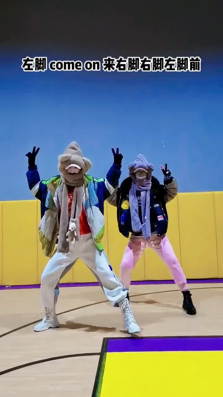 最新螃蟹舞,舞动变化,自信闪耀梦想舞台