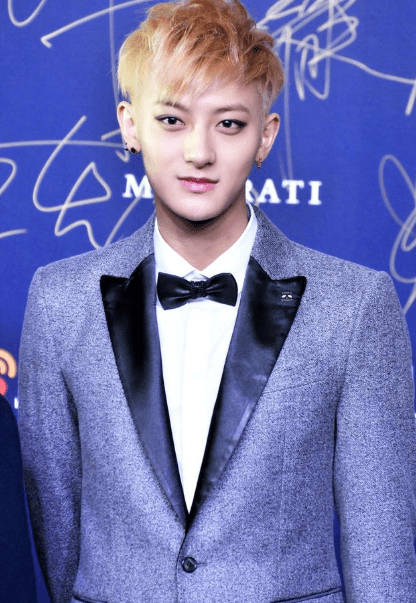 赵温最新科技新品引领潮流,革新生活体验!