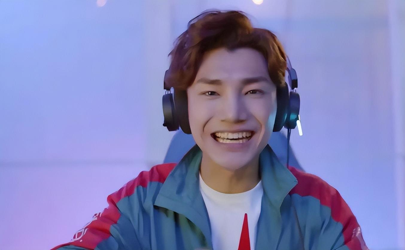 蒋龙的小巷美食探秘之旅