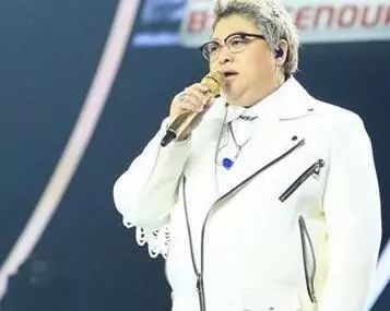 明星话筒,声音的力量与学习与变化的旅程