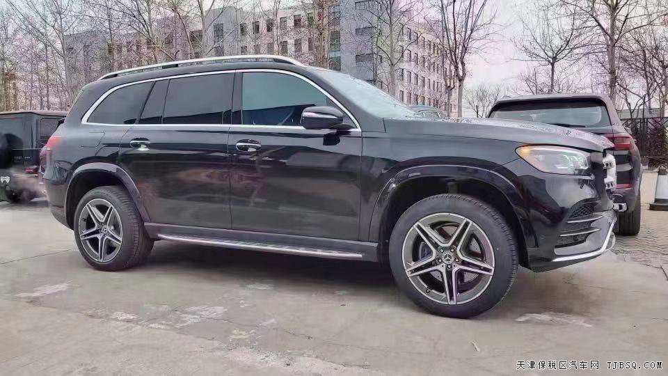 奔驰最新动态揭秘,小巷中的独特宝藏——探索别具一格的奔驰小店