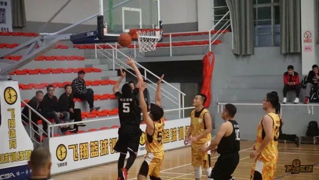 篮球比赛打法详解,策略、技巧及案例分析解析