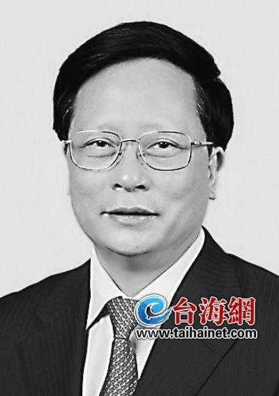 郑立中最新动态揭秘,小巷中的隐藏美食探秘之旅