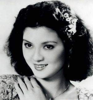 演员谢玲玲,璀璨星途的闪耀之星传奇之旅