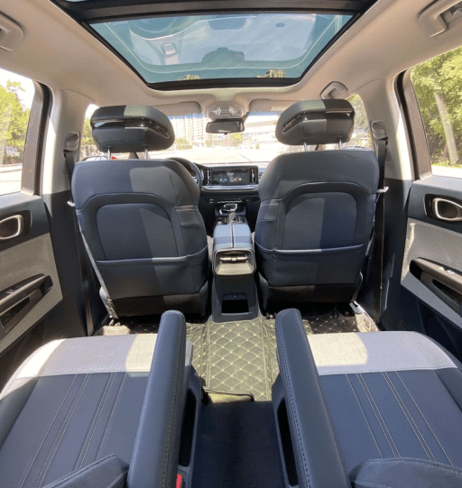 最新六座车型,科技引领出行革新