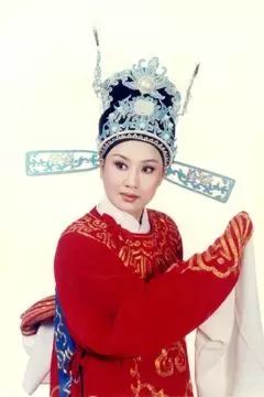 越剧新星吕芳芳与科技融合,开启未来越剧新境界体验之旅