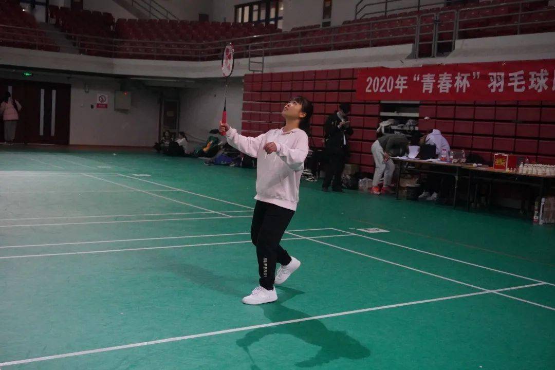 小巷深处的羽毛球盛宴,比赛活动总结与启示