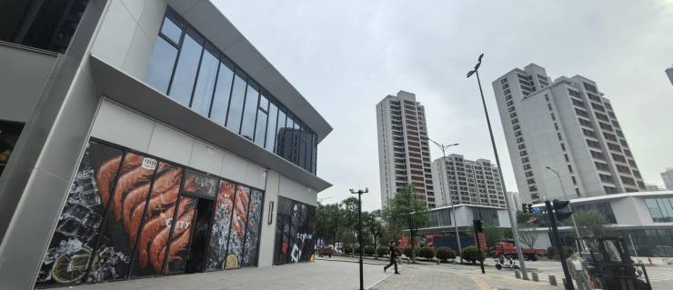 中铁建工地温情日常最新资讯