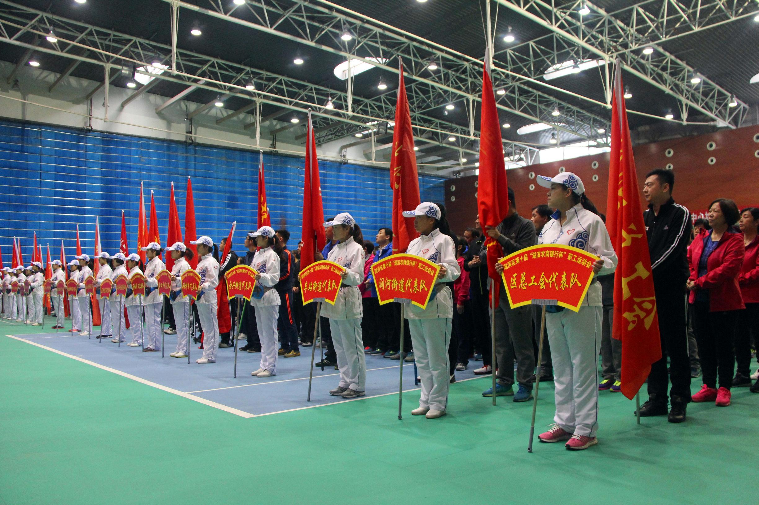 双升比赛视频掀起全民扑克热潮,激情对决引发热议!