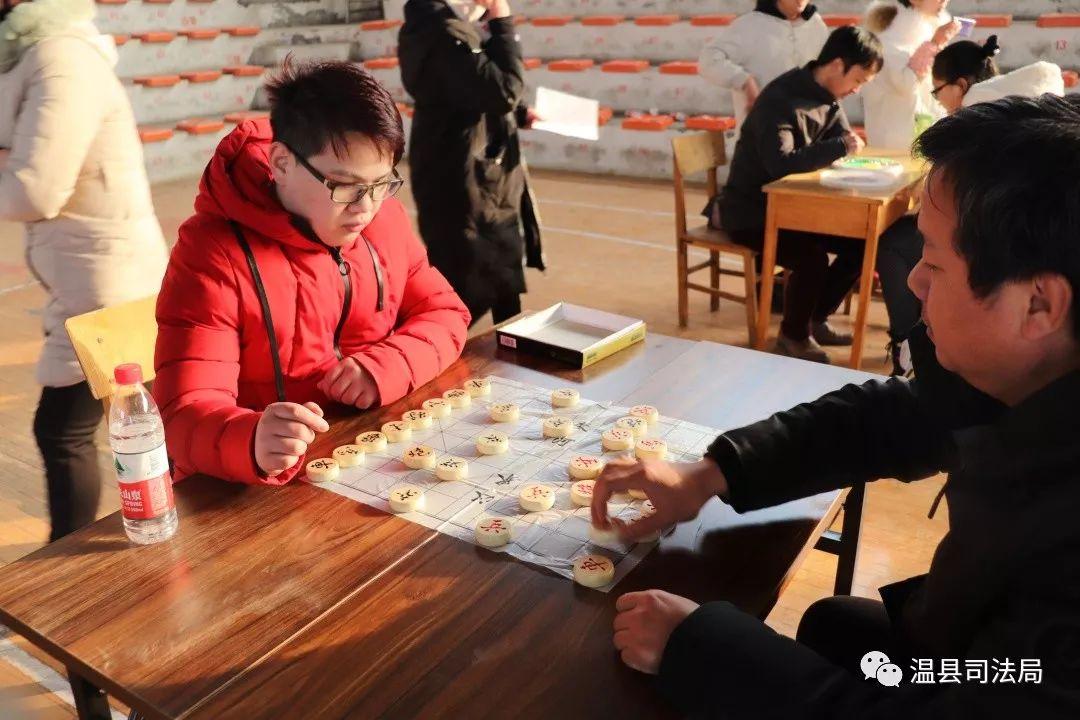 双升比赛视频掀起全民扑克热潮,激情对决引发热议!