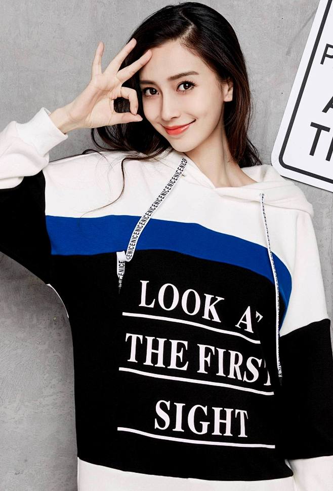 揭秘LY,科技新星引领智能生活潮流的明星LY