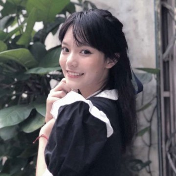 时代之光下的美丽瞬间，最新笑容美女头像集锦