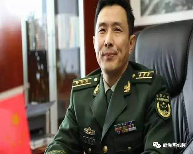 候勇演员,小巷深处的宝藏小店之旅