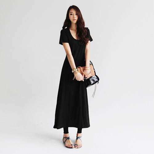 新款超长裙,时尚潮流的优雅展现