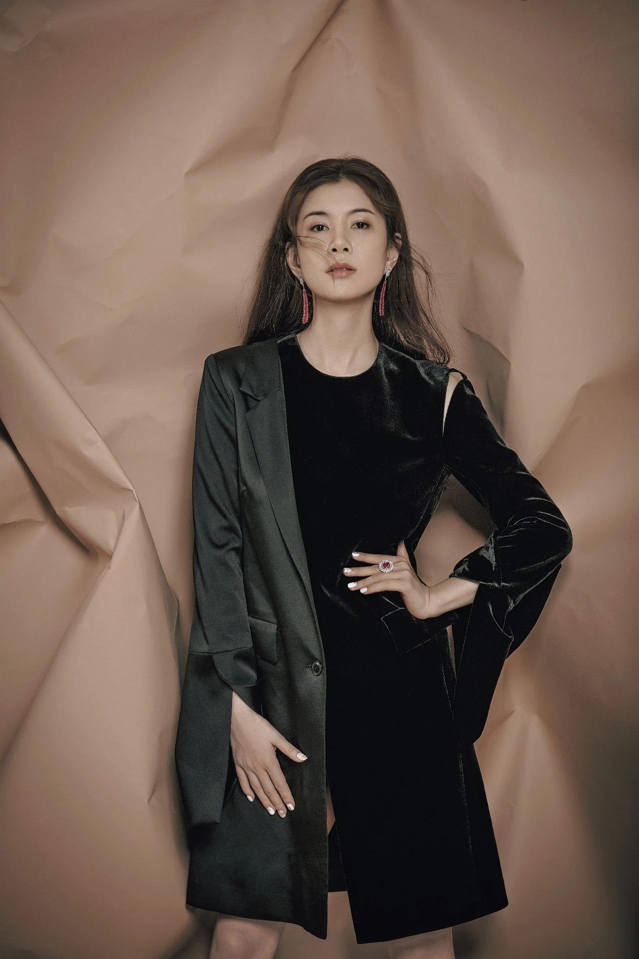 王笛女演员，影视界的璀璨明星之光