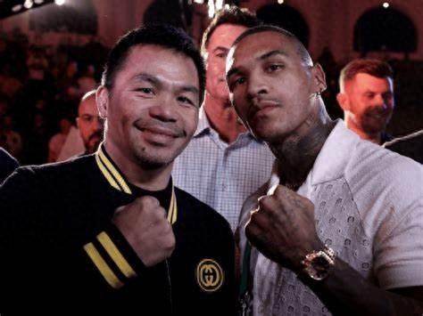 拳王康纳比赛视频,热血沸腾的战斗瞬间,震撼来袭!