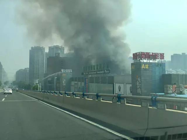 嵩山广场,自然美景探索之旅,寻找内心的平和宁静