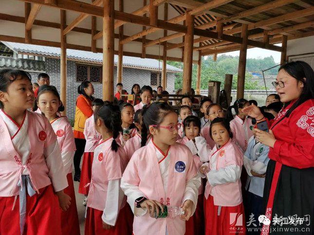 造纸英才网最新招聘,友情与梦想的交响舞台