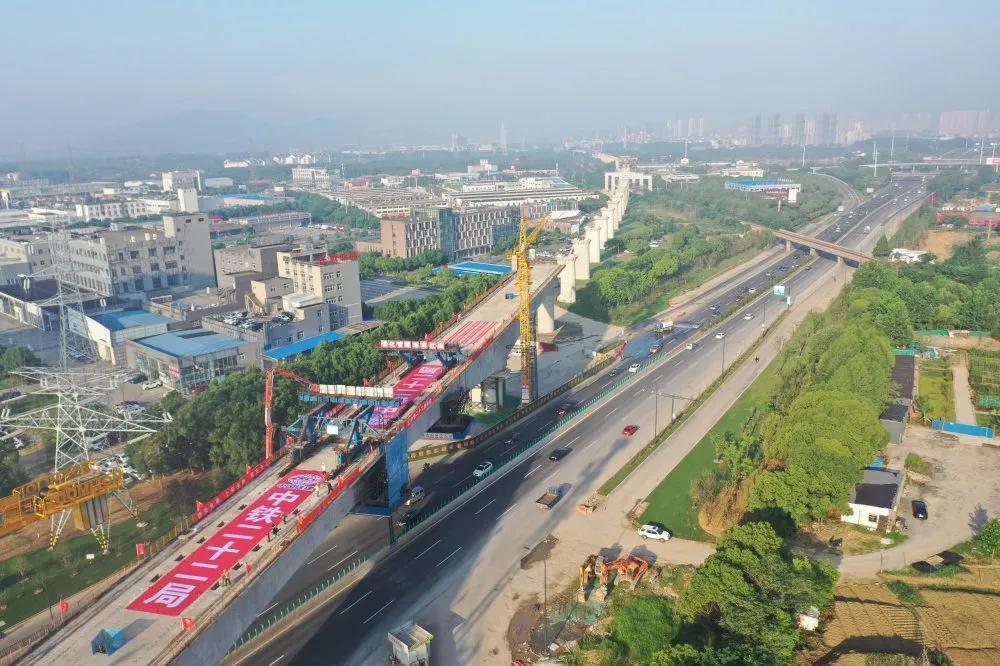 南沿江高铁最新进展,驶向宁静美景的旅程启动