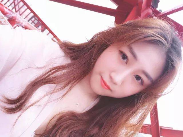 97自拍在线最新视频,日常趣事与友情纽带的精彩呈现