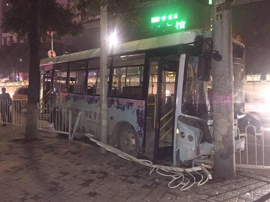 贵州公交车最新动态,见证时代变迁与社会进步