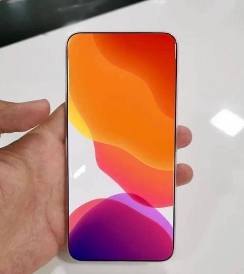 时代审美与技术革新交汇,最新无刘海手机亮相